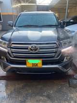A picture of TOYOTA LAND CRUISER VX V8 BEI 138