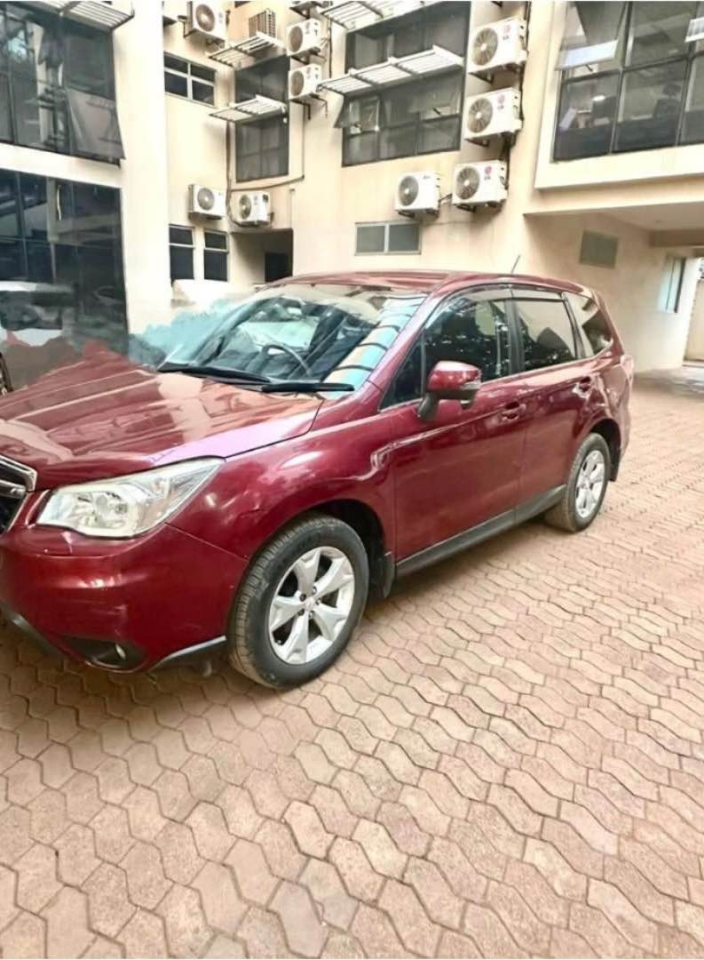 A picture of SUBARU FORESTER 2013