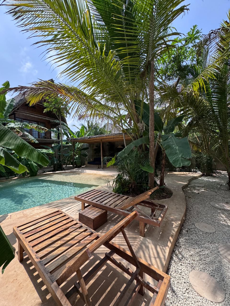 A picture of 10 beds 10 bath House