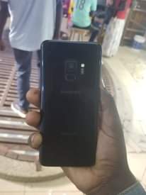 A picture of Samsung S9