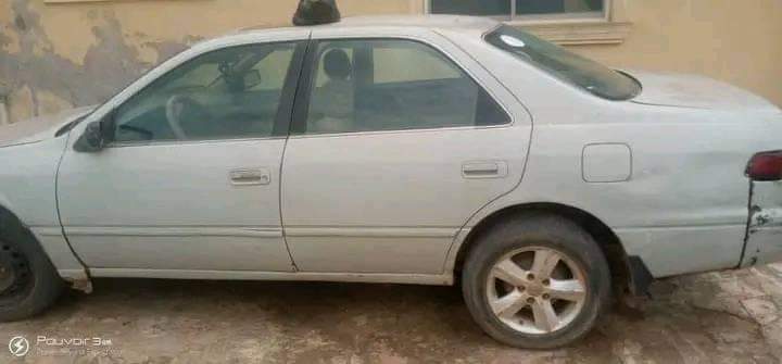 A picture of 2000 TOYOTA CAMRY TOYOTA