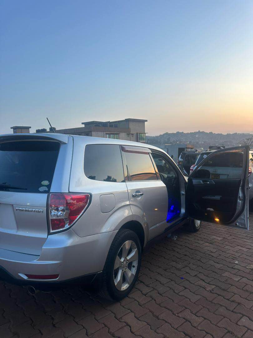 A picture of Subaru forestor 29m