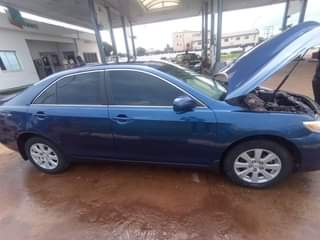 A picture of 2008 toyota Camry Saloon