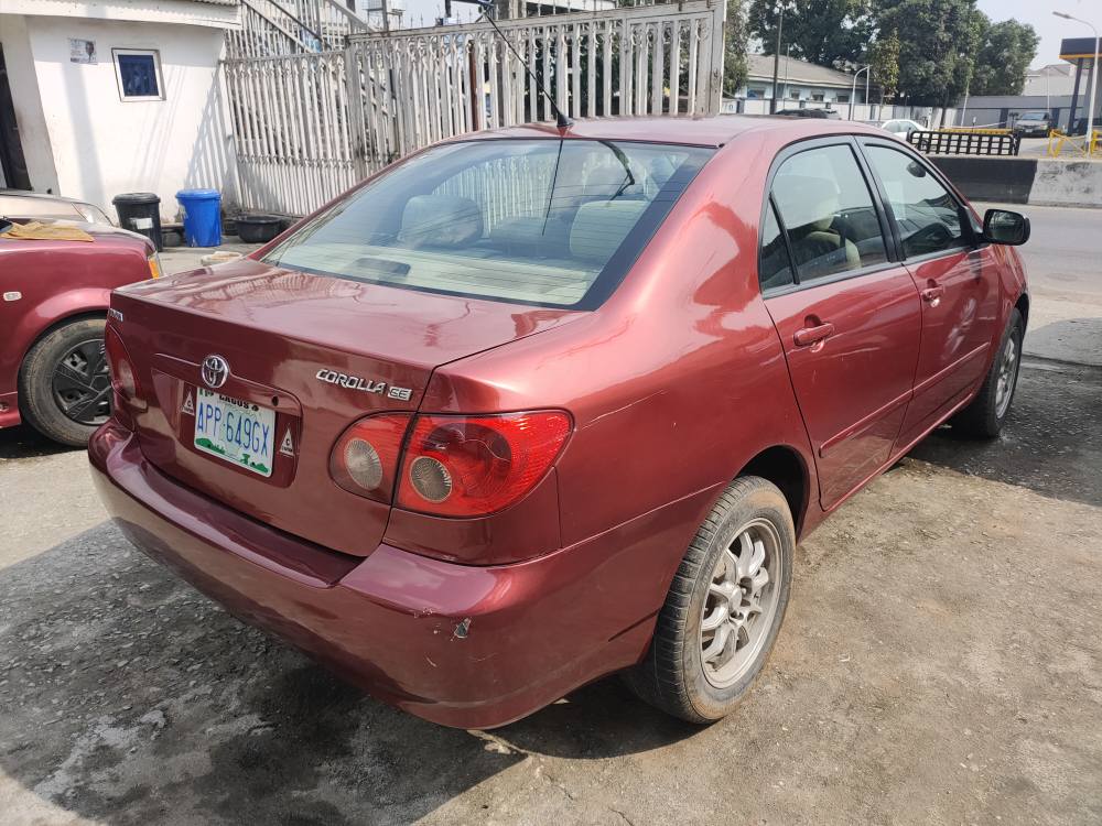A picture of Reg 2006 Toyota Corolla