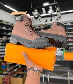 A picture of TIMBERLAND BEELine Original for MEN all sizes