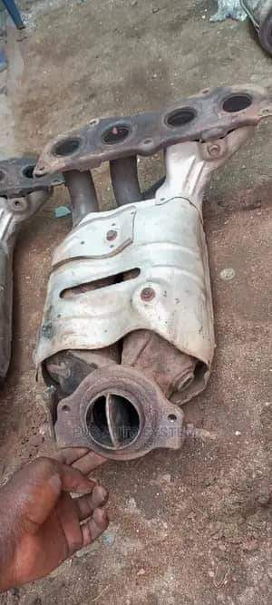 A picture of CATALYST AND oxygen sensor