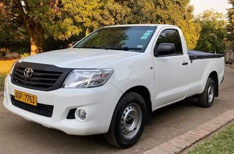 used toyota hilux