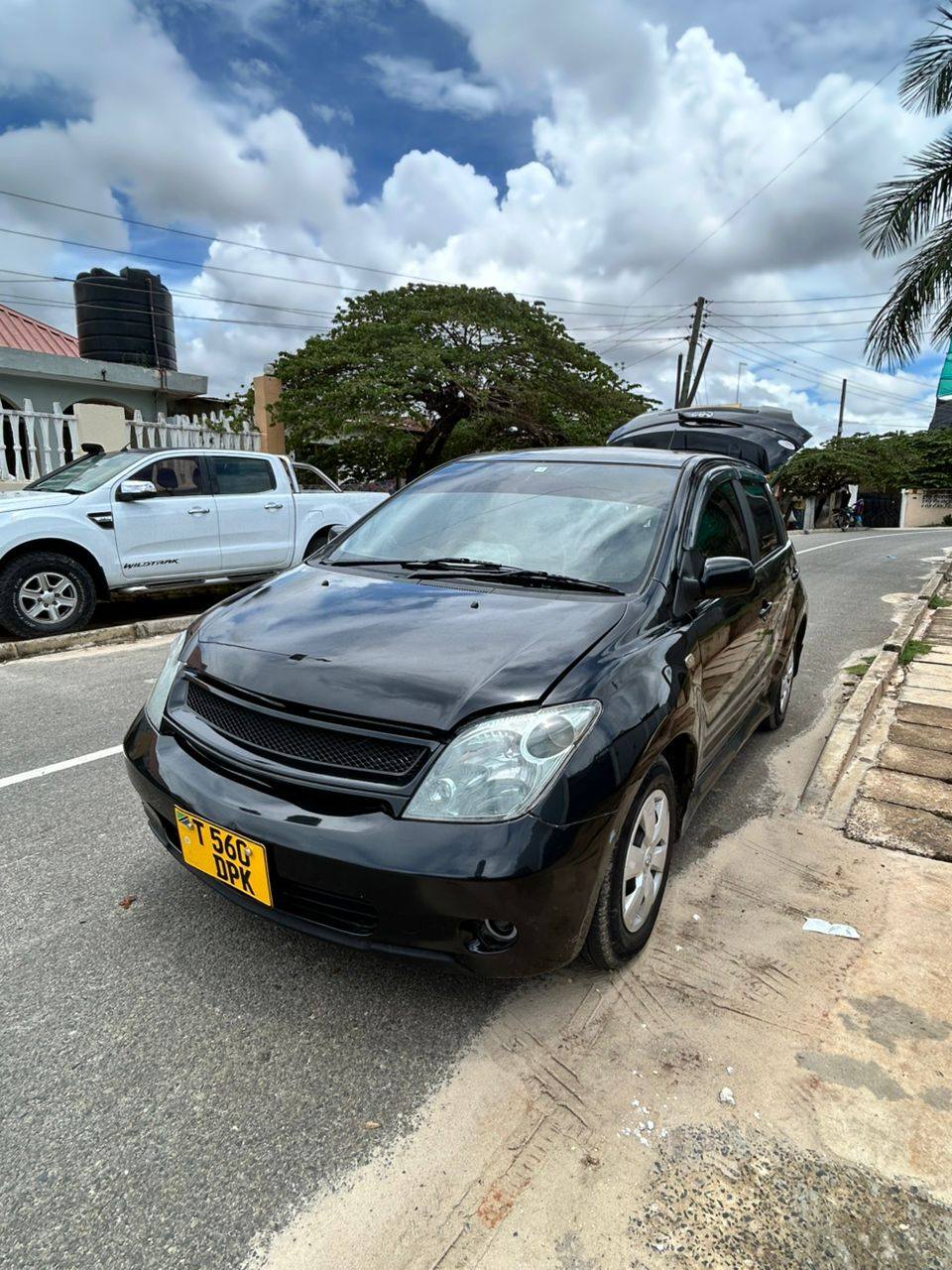 A picture of TOYOTA IST 0714058883