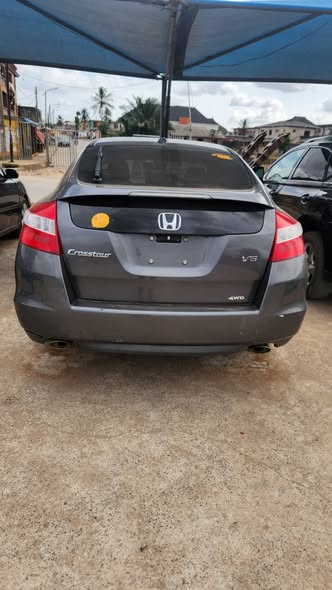A picture of Honda Crosstour tokunbo 2012