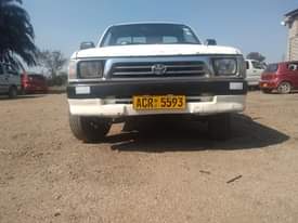 used toyota hilux