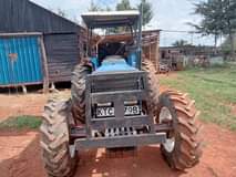 new holland truck