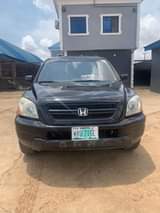 A picture of Honda Pilot 05 for sale