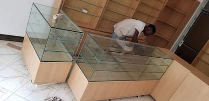 A picture of MAKABATI YA BIASHARA