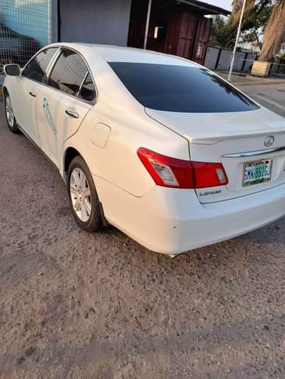 A picture of Registered lexus ES 350