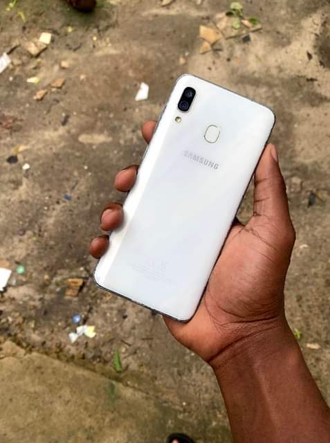 samsung a30s