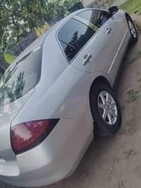 A picture of Honda Accord discussion continue