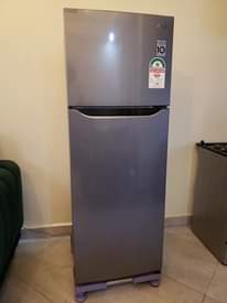 A picture of LG fridge