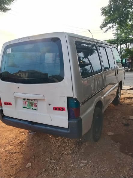 A picture of Nissan bus