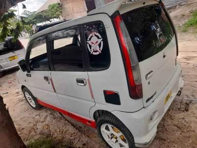 A picture of Daihatsu 0628956439 Bei 2 5m Gari ni nzuri Safari Popote
