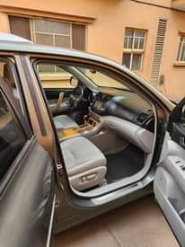A picture of Toyota Highlander 08 09 DEALERS MARKET Engine super sound Gear
