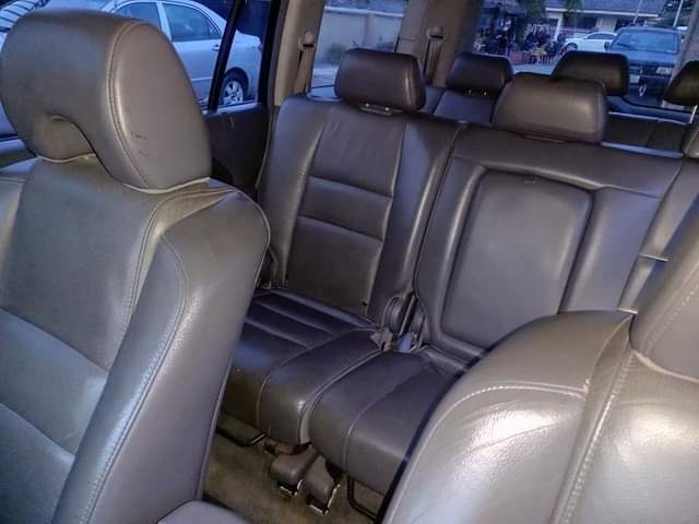 A picture of Honda pilot