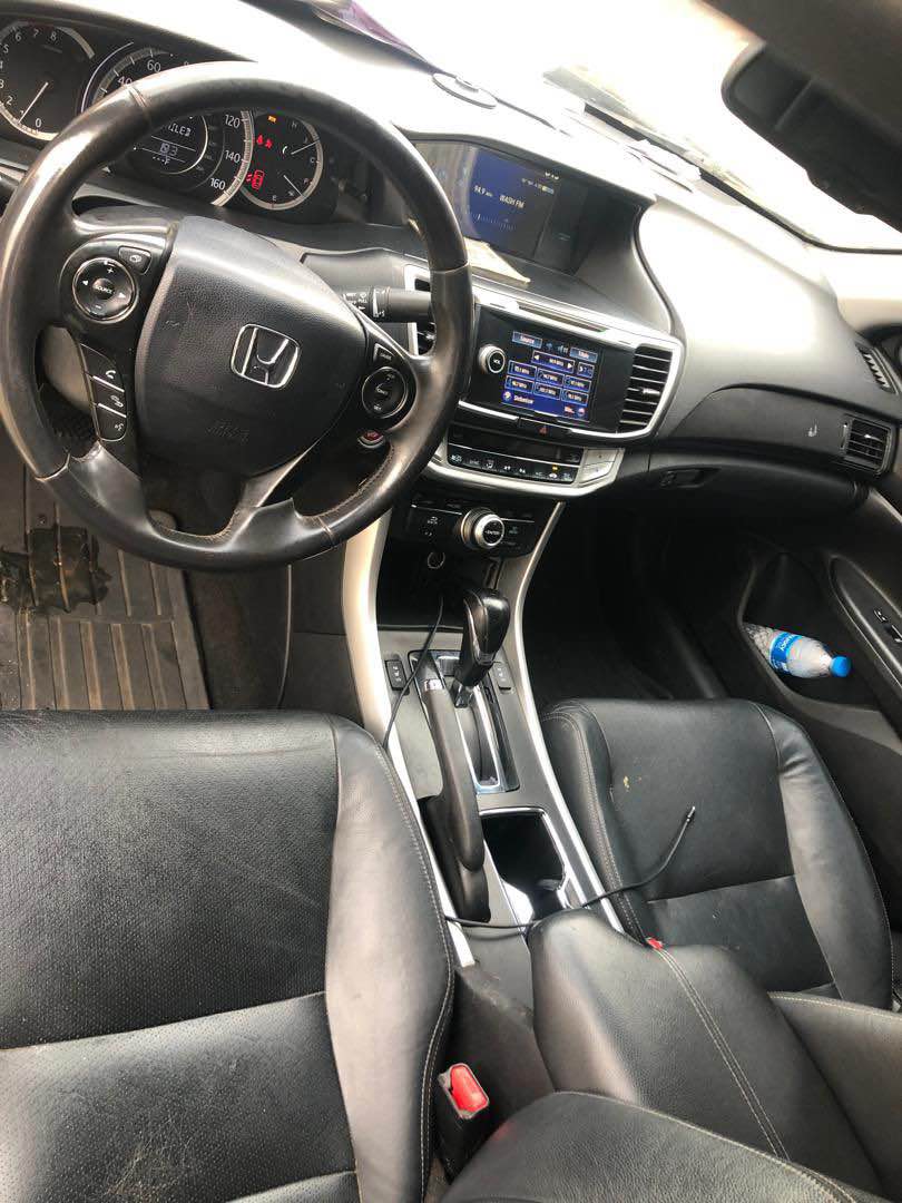 A picture of Foreign used 2015 V6 powered engine Black on black Sport