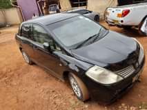 A picture of Nissan Tiida manual