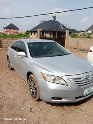 A picture of Toyota Camry direct 2009