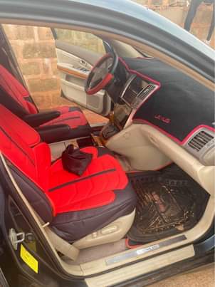 A picture of Rx330 for sell