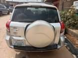 A picture of Toyota Rav4 2007 Painted