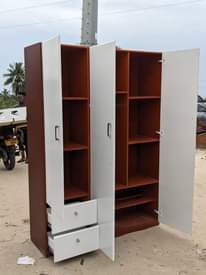 A picture of Mali mpya na used