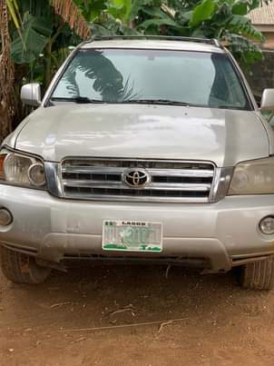 A picture of Highlander 2005 First Body Engine Gear and Ac are perfectly