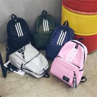 A picture of School bag