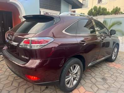 A picture of KinzzyAuto s LTD 08102439854 13 900 000 Refer and earn