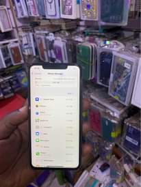 A picture of iPhone Xsmax
