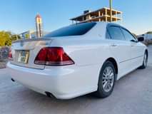 A picture of CROWN ATHLETE TSH 15 900 000 CALL 0712973480