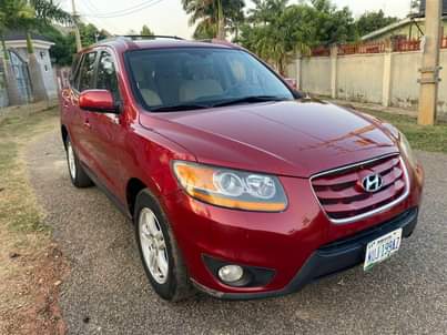 A picture of Hyundai Santa Fe