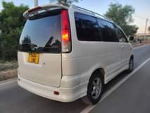 A picture of Noah Bei milioni nane TU piga cm uje kwenye gari