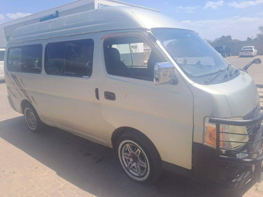 used nissan caravan