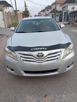 A picture of Toyota Camry Spider 2010
