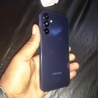 A picture of Samsung a15 128gb ram 4gb Tsh 220 000 0626544883