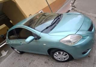 A picture of Toyota yaris sedan model 2009