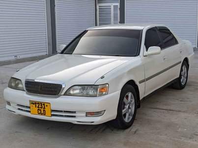 A picture of Toyota Cresta 2002 CLD Year 2002 Cc 1998 Kms 98
