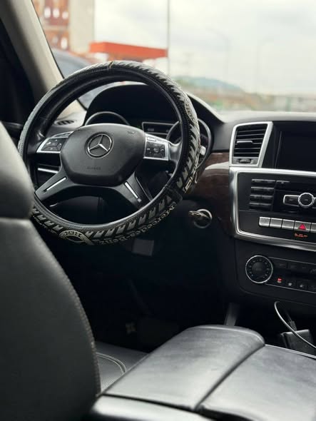 A picture of ML350 Going for 16m