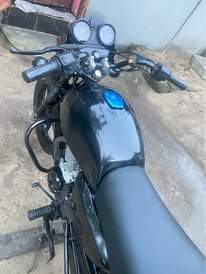 A picture of Boxer BM 125