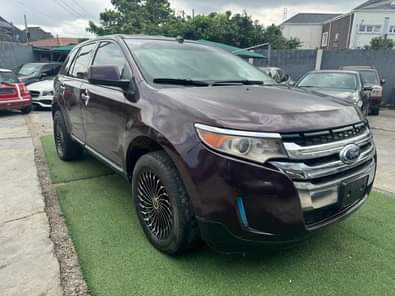 A picture of Super Excellent Ford Edge 2012 TOKS STANDARD Leather seats interior
