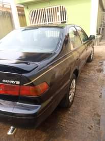 A picture of Toyota Camry drop light for sale
