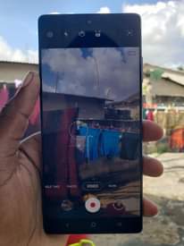 A picture of SAMSUNG NOTE 20 5G RAM8 128ROM Njoo na 500k nakupa