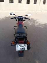 A picture of Tvs new model fanya uwai leo ofisini Call 0716745714 WhatsApp