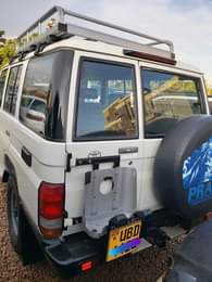 A picture of Landcruiser hard top on sale 0704 352141 Very clean.
